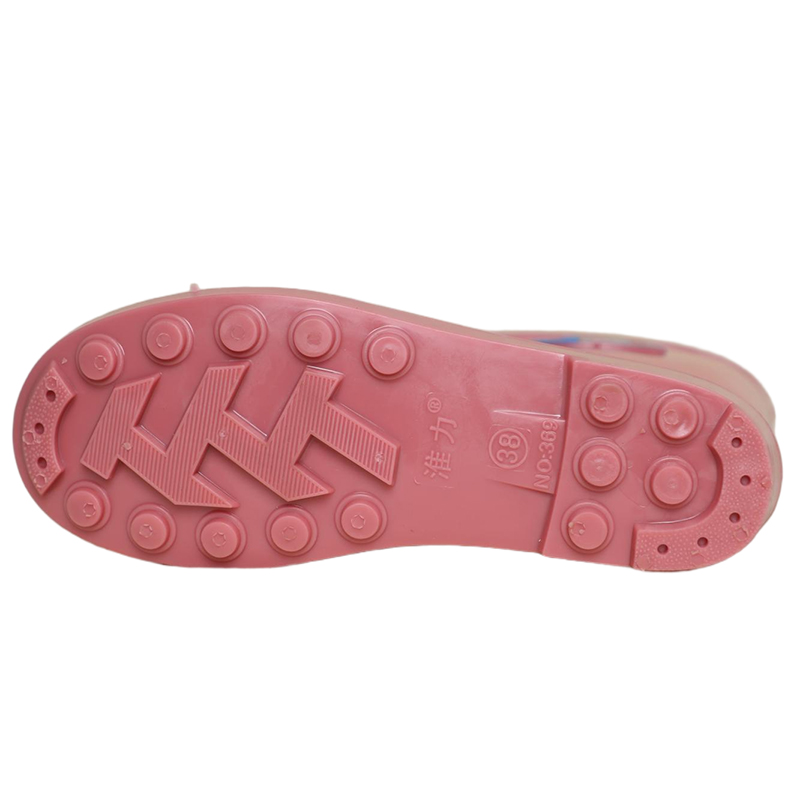 369 (Fashionable Women’s Short Boot)